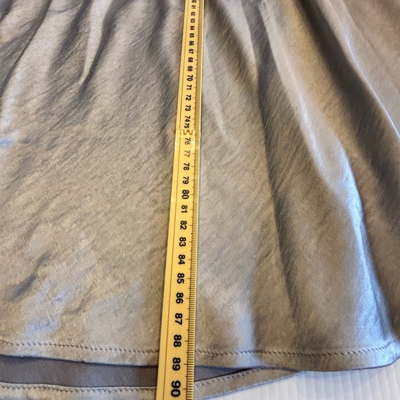 Silver Satin Midi  Skirt Nordstrom’s Elastic Waist SZ L Minimalist Feminine Y2K - Picture 7 of 8